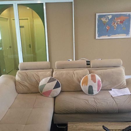 Appartement avec 3 chambre Bandar Seri Begawan Extérieur photo